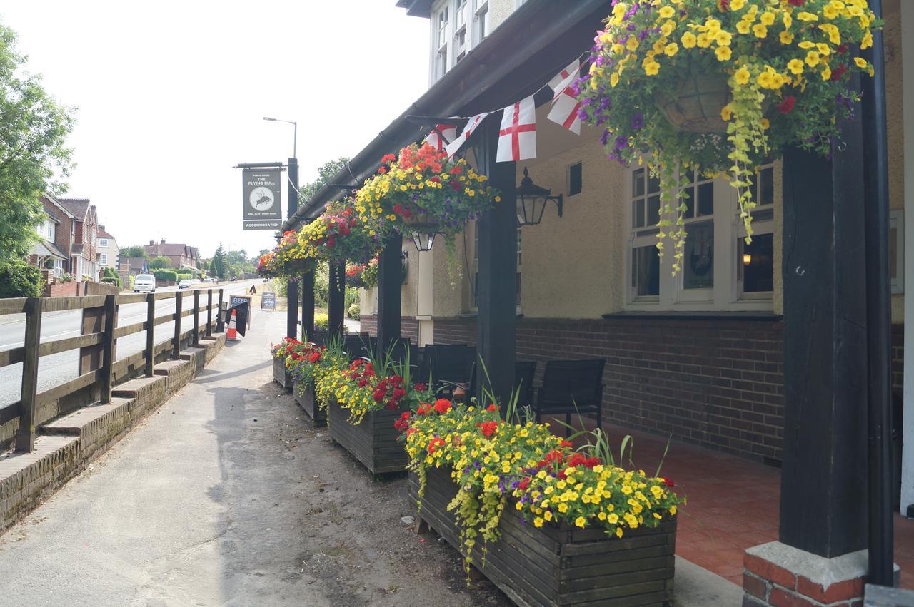 The Flying Bull Inn Liss Exterior photo